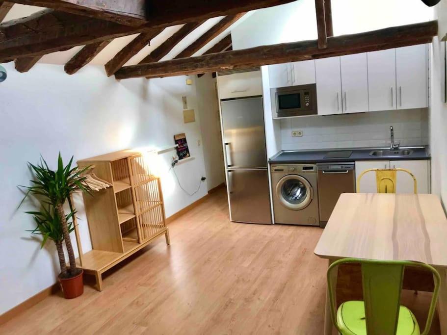 Buhardilla En El Madrid De Los Austrias Apartment Ngoại thất bức ảnh
